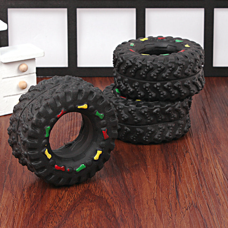 Tire shaped pet chew toy