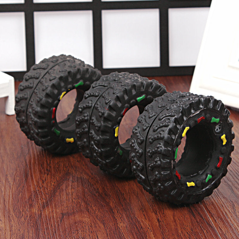 Tire shaped pet chew toy
